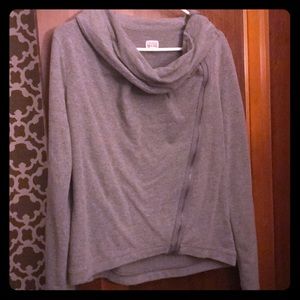 Converse drape neck long sleeved shirt